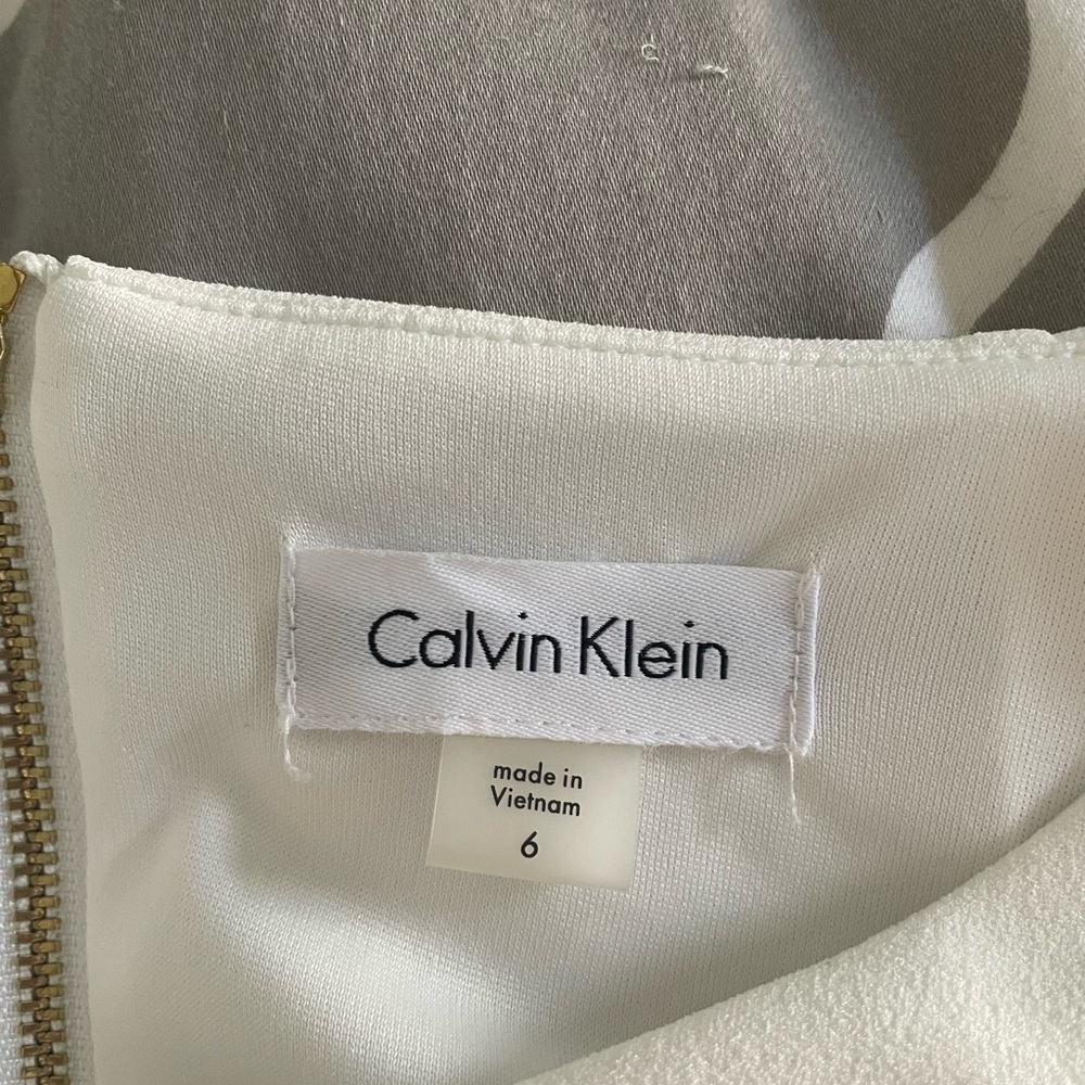 White Calvin Klein dress - Picture 3 of 5